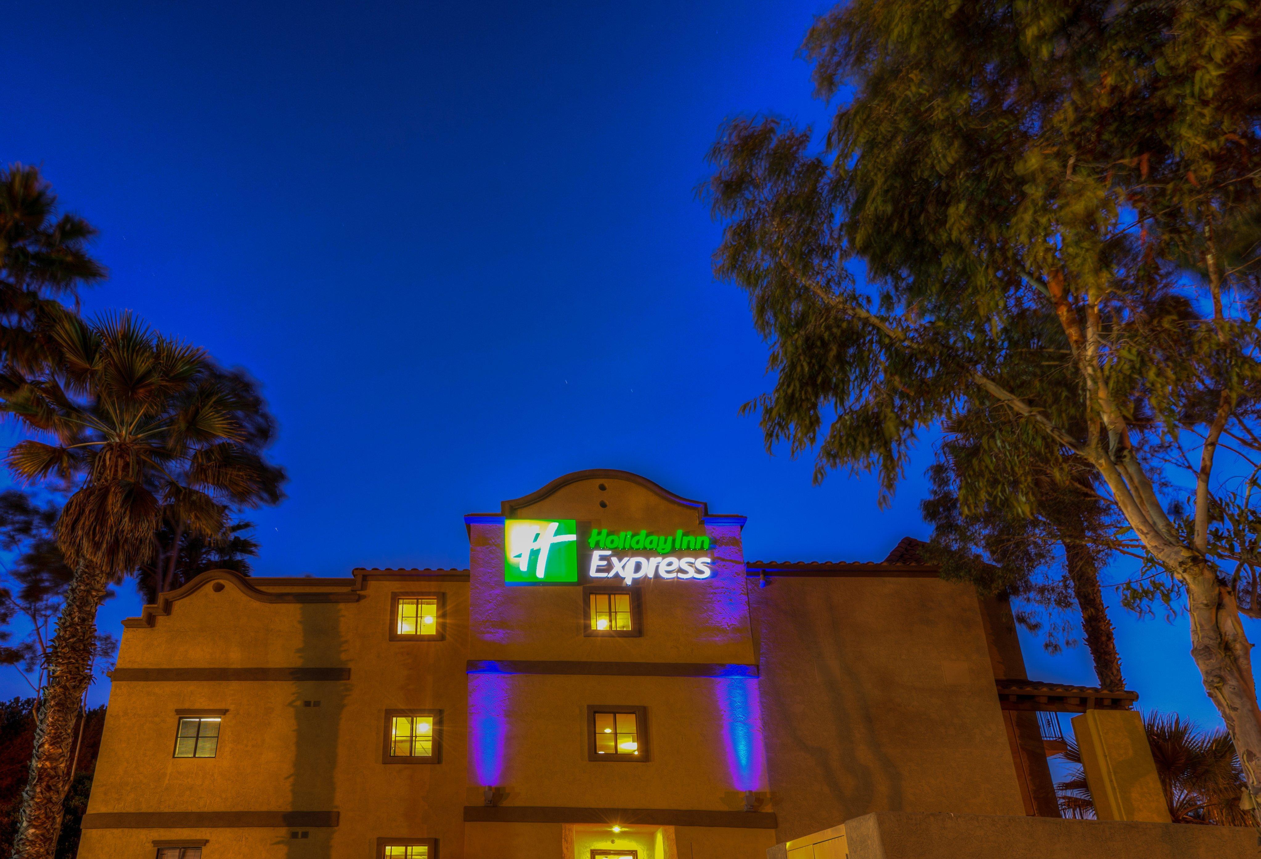 Holiday Inn Express San Diego - Rancho Bernardo, An Ihg Hotel Exterior photo